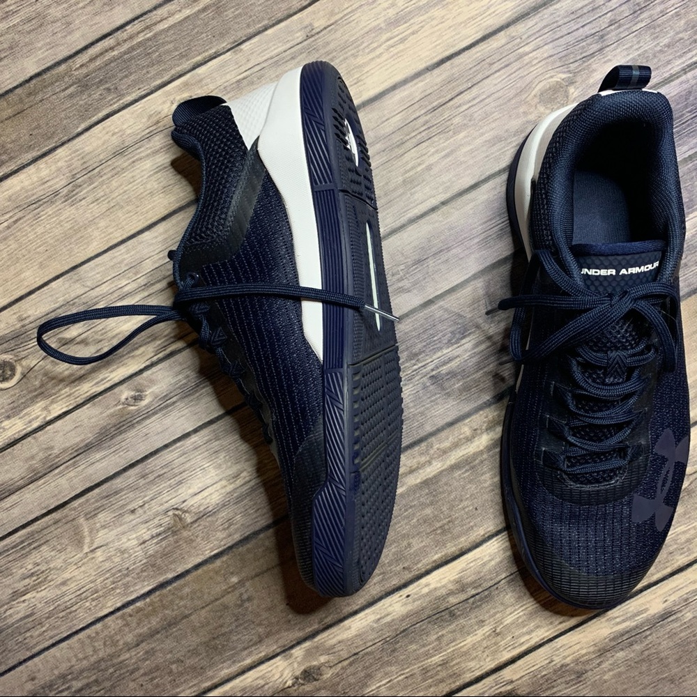 Under Armour Men’s Charged Legend Cross Trainer - Picture 7 of 15